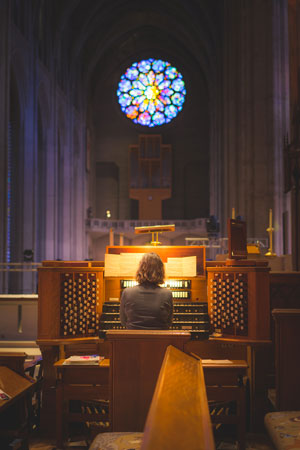 Musica-per-matrimonio-organo_Matrimoni-con-laccento_Roberta-Patane