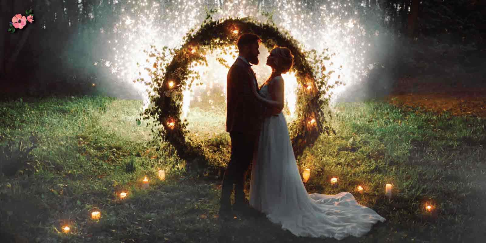 Matrimonio di sera Matrimonio di sera con hoop, luci e fuochi d'artificio
