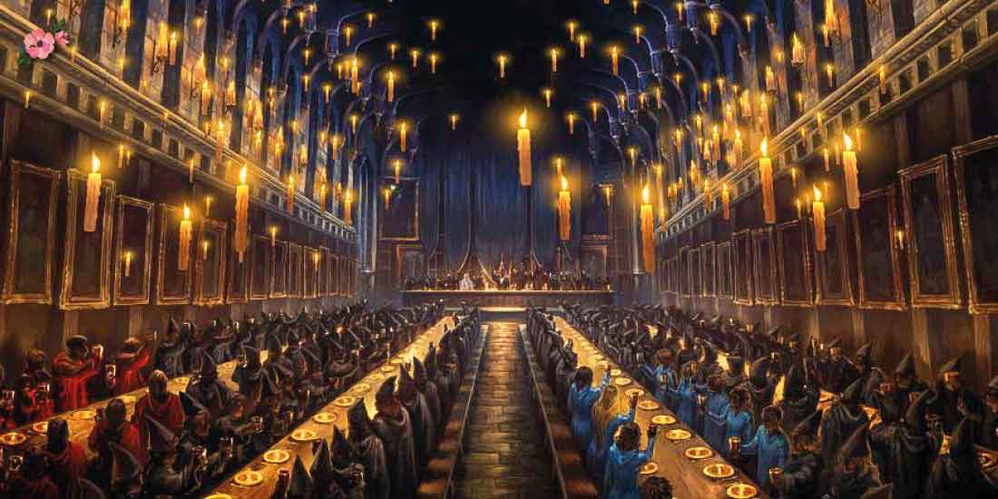 La Sala Grande di Hogwarts con centinaia di candele volanti