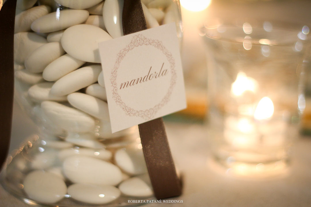 cartellino gusti confetti