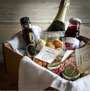 Un'idea di Welcome Box aperitivo per sostituire ilbuffet