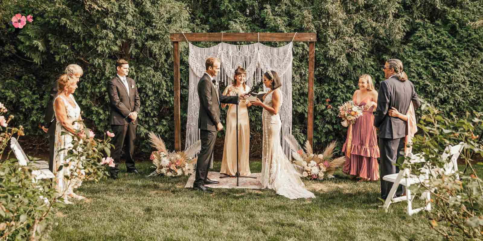 Elopement Wedding – Matrimonio intimo – Roberta Patanè Un elopement wedding nell'entroterra, con genitori e testimoni