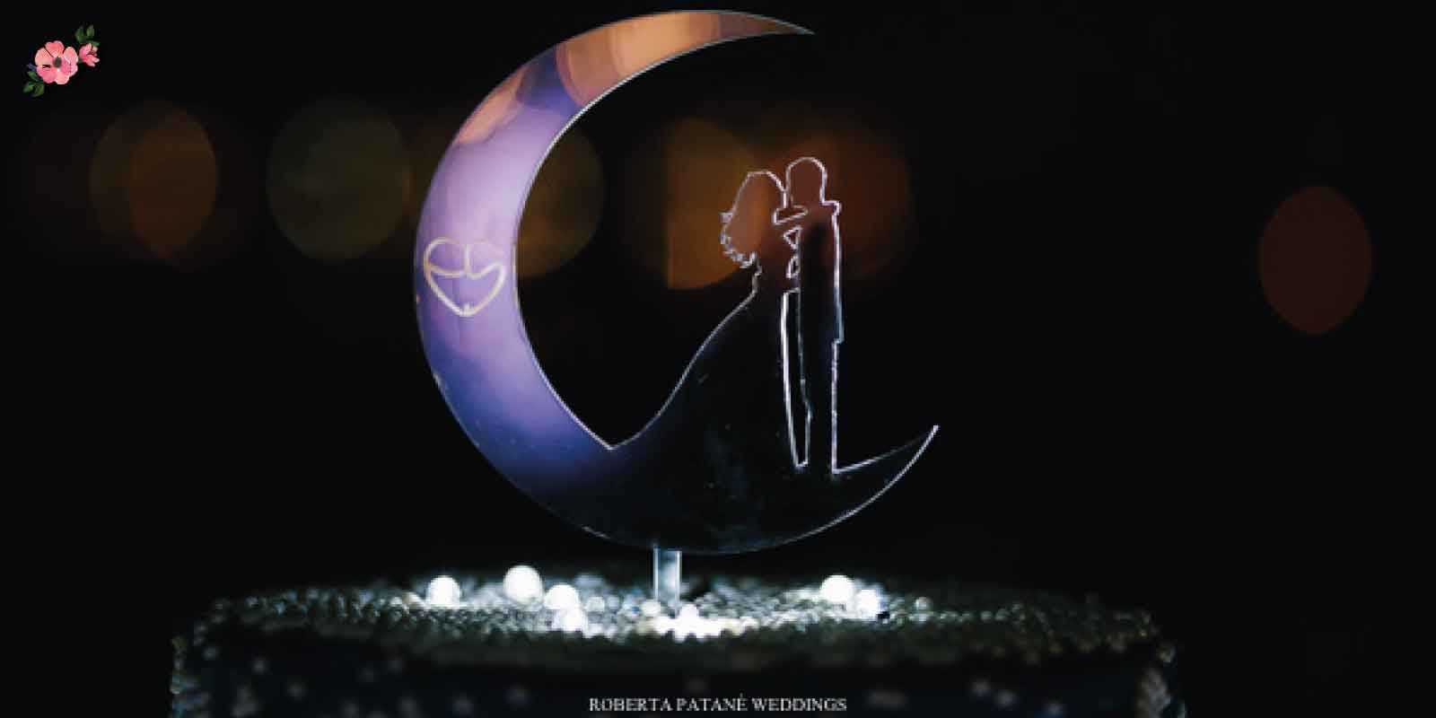 tendenze-matrimonio-2022_Matrimoni-con-l-accento cake topper a tema luna